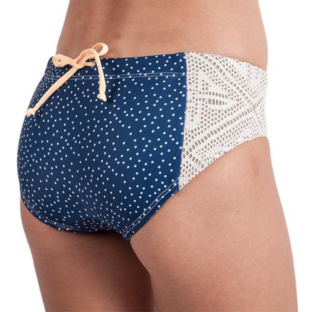 Jalama Bikini Bottom in Crochet and Navy Dots